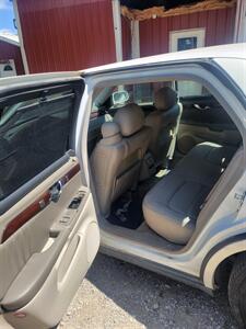 2004 Cadillac DeVille DHS   - Photo 4 - Houston, MO 65483