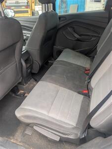 2017 Ford Escape S   - Photo 6 - Houston, MO 65483