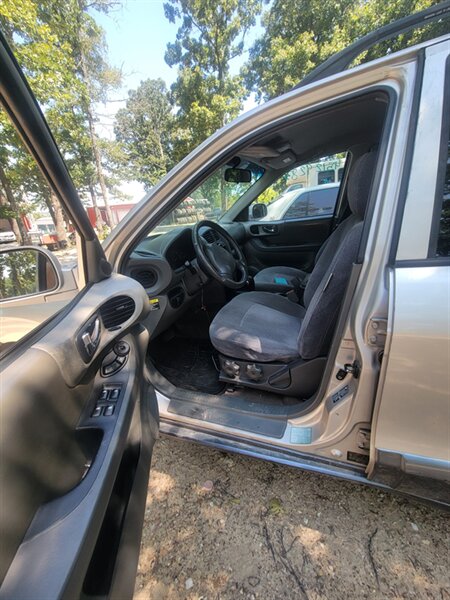 2003 Hyundai SANTA FE GLS - Photo 6 - Houston, MO 65483
