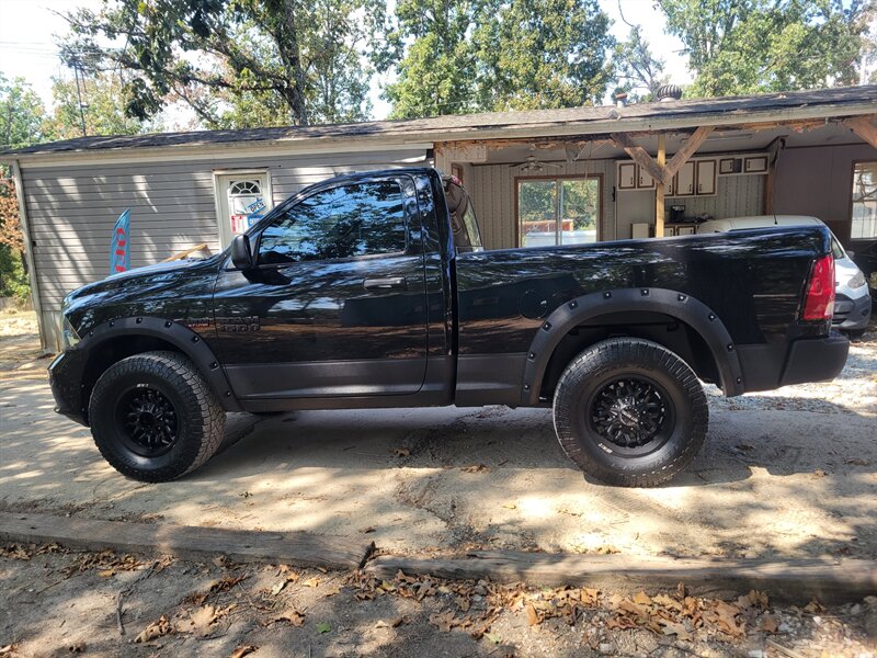 2016 RAM 1500 Tradesman - Photo 4 - Houston, MO 65483