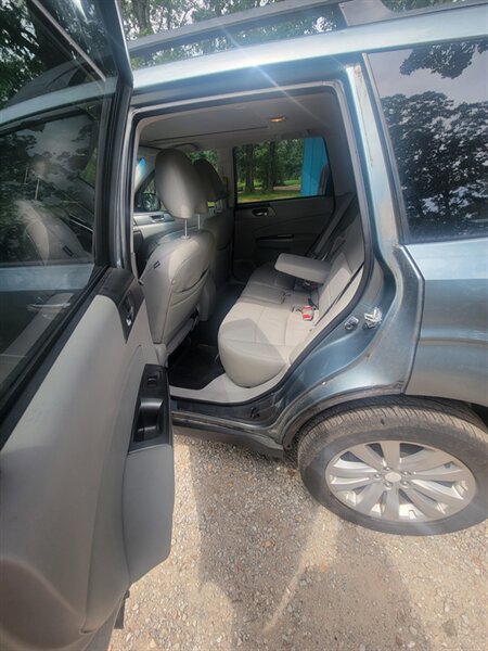2011 Subaru Forester 2.5X Premium - Photo 5 - Houston, MO 65483