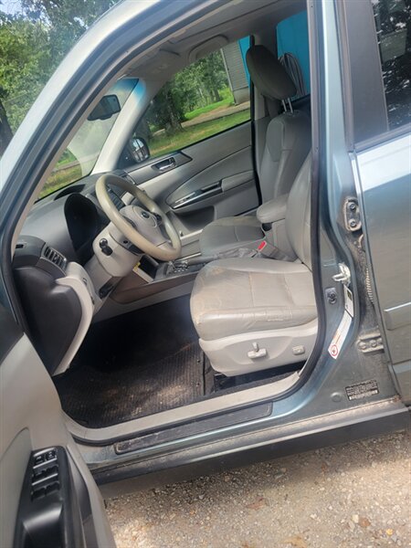 2011 Subaru Forester 2.5X Premium - Photo 7 - Houston, MO 65483