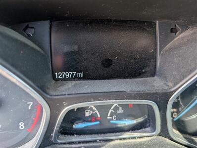 2017 Ford Escape SE   - Photo 9 - Houston, MO 65483