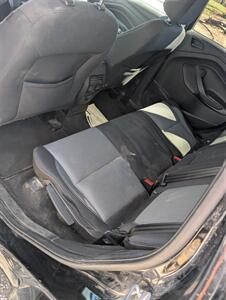 2017 Ford Escape SE   - Photo 5 - Houston, MO 65483