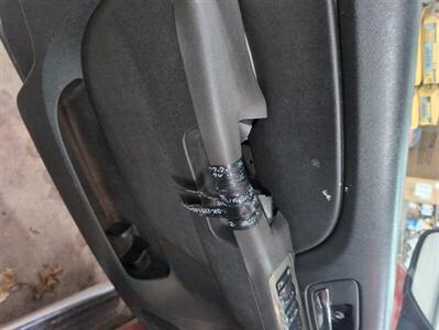 2013 GMC Sierra 1500 SLE   - Photo 9 - Houston, MO 65483