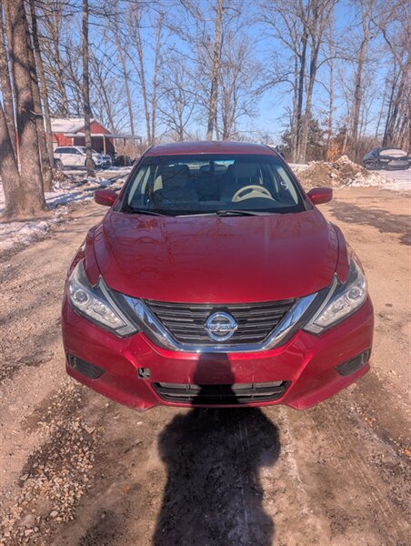 2016 Nissan Altima 2.5 S   - Photo 1 - Houston, MO 65483