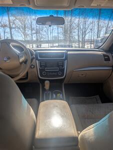 2016 Nissan Altima 2.5 S   - Photo 6 - Houston, MO 65483