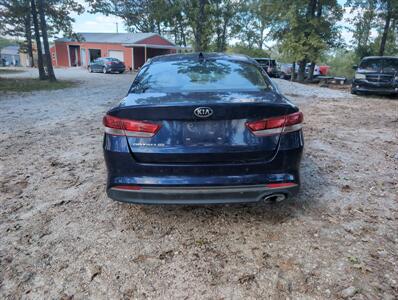 2018 Kia Optima LX   - Photo 3 - Houston, MO 65483