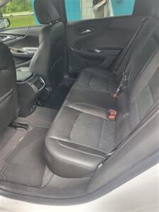 2017 Chevrolet Malibu Premier   - Photo 6 - Houston, MO 65483