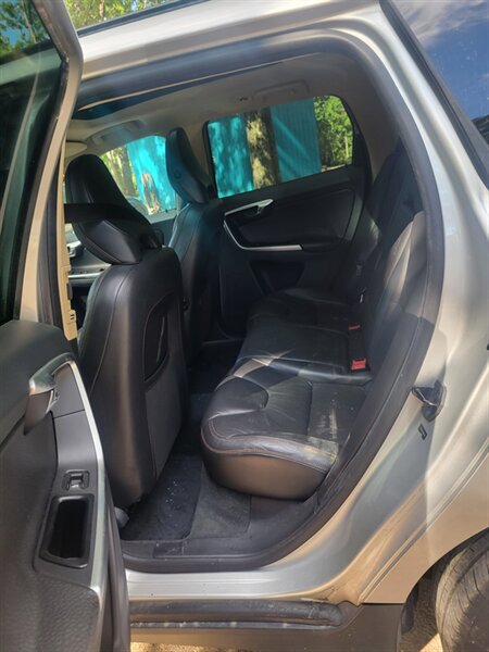 2010 Volvo XC60 3.2 - Photo 5 - Houston, MO 65483