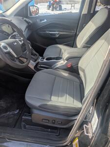 2016 Ford Escape SE   - Photo 8 - Houston, MO 65483