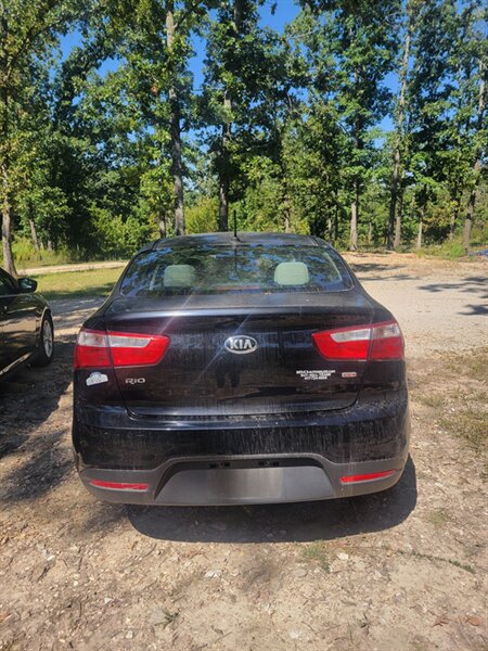 2015 Kia Rio LX - Photo 3 - Houston, MO 65483