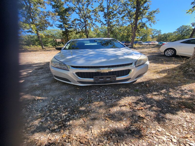 2016 Chevrolet Malibu Limited LS   - Photo 1 - Houston, MO 65483