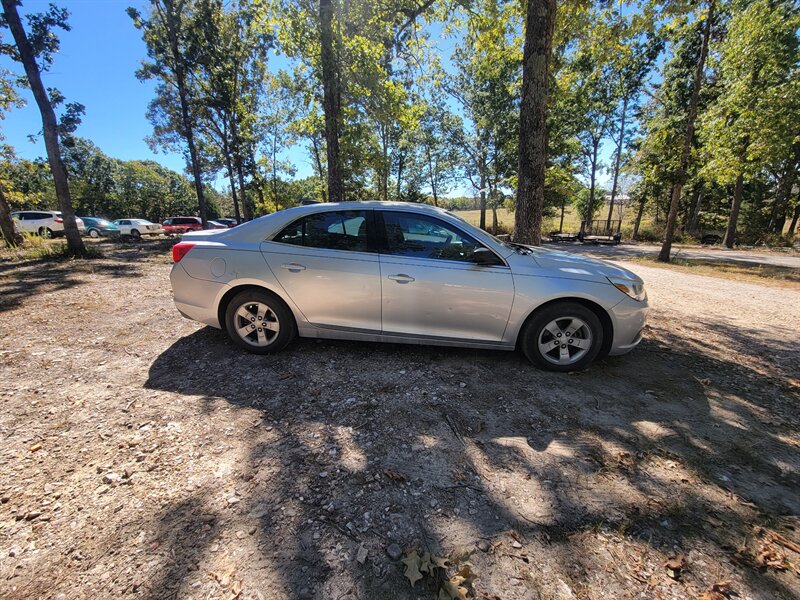 2016 Chevrolet Malibu Limited LS - Photo 2 - Houston, MO 65483