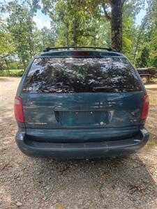 2001 Chrysler Voyager LX - Photo 2 - Houston, MO 65483