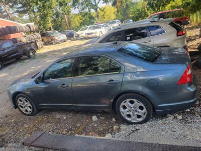 2011 Ford Fusion SE   - Photo 3 - Houston, MO 65483