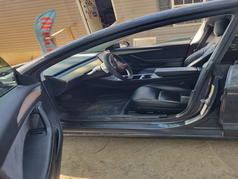 2021 Tesla Model 3 Standard Range Plus - Photo 6 - Houston, MO 65483