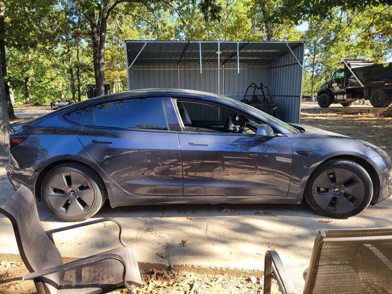 2021 Tesla Model 3 Standard Range Plus - Photo 2 - Houston, MO 65483