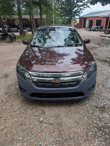 2012 Ford Fusion SE   - Photo 1 - Houston, MO 65483