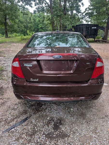 2012 Ford Fusion SE - Photo 3 - Houston, MO 65483