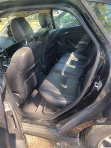2012 Ford Focus SEL   - Photo 5 - Houston, MO 65483