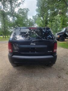 2005 Jeep Grand Cherokee Laredo   - Photo 3 - Houston, MO 65483