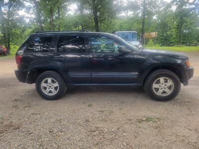 2005 Jeep Grand Cherokee Laredo   - Photo 2 - Houston, MO 65483