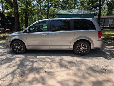 2018 Dodge Grand Caravan SE   - Photo 4 - Houston, MO 65483