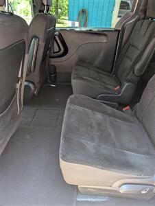 2018 Dodge Grand Caravan SE   - Photo 7 - Houston, MO 65483