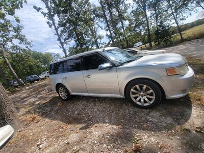2010 Ford Flex Limited   - Photo 2 - Houston, MO 65483