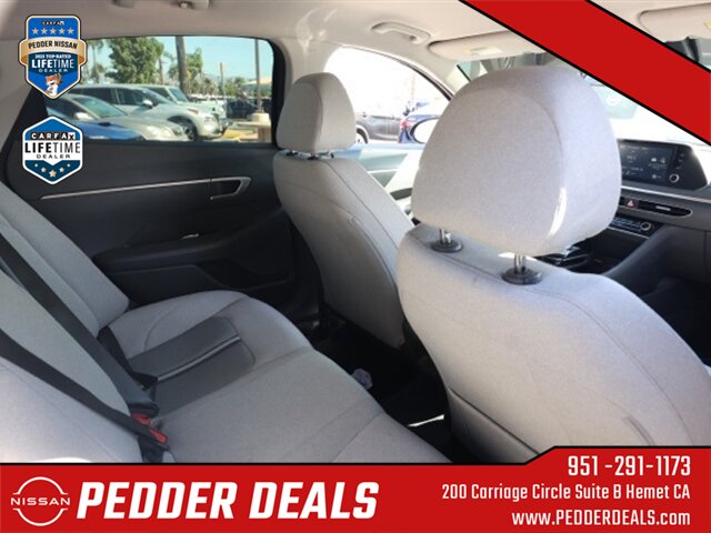 2022 Hyundai SONATA SE   - Photo 16 - Hemet, CA 92545