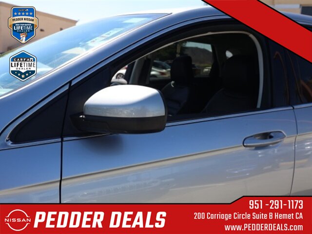 2023 Ford Edge SEL   - Photo 12 - Hemet, CA 92545