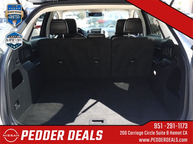 2023 Ford Edge SEL   - Photo 16 - Hemet, CA 92545