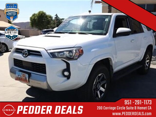 2024 Toyota 4Runner TRD Off-Road   - Photo 8 - Hemet, CA 92545
