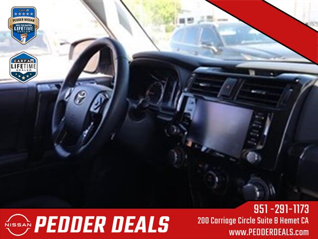 2024 Toyota 4Runner TRD Off-Road   - Photo 20 - Hemet, CA 92545