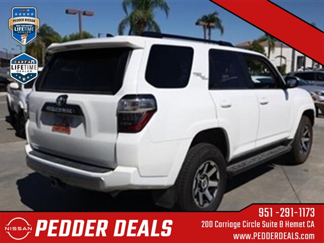 2024 Toyota 4Runner TRD Off-Road   - Photo 4 - Hemet, CA 92545