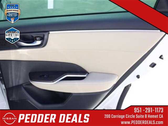 2018 Honda Clarity Plug-In Hybrid   - Photo 18 - Hemet, CA 92545