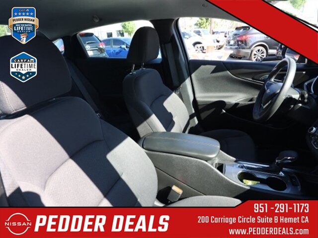 2023 Chevrolet Malibu LT 1LT   - Photo 20 - Hemet, CA 92545