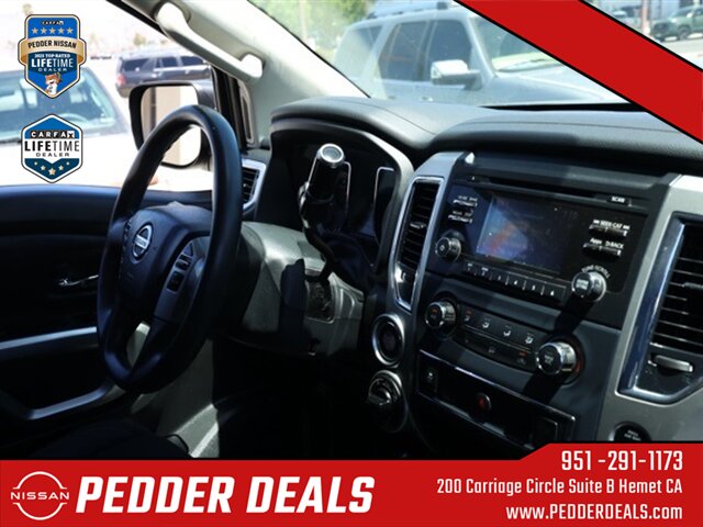 2017 Nissan Titan SV   - Photo 36 - Hemet, CA 92545