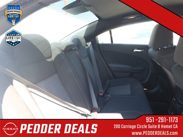 2022 Dodge Charger R/T   - Photo 17 - Hemet, CA 92545