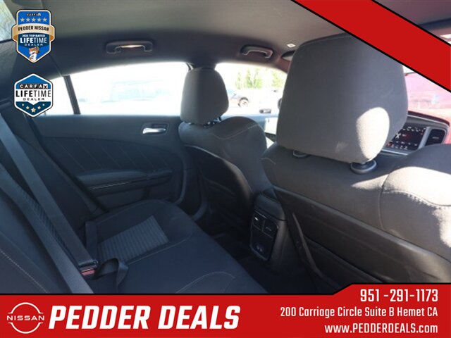 2022 Dodge Charger R/T   - Photo 16 - Hemet, CA 92545