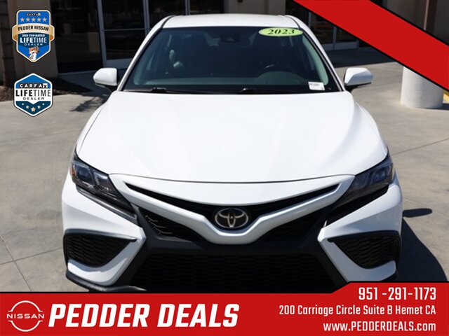 2023 Toyota Camry SE   - Photo 9 - Hemet, CA 92545