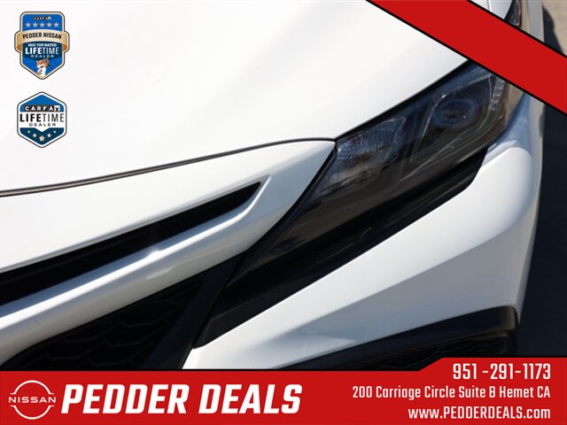 2023 Toyota Camry SE   - Photo 10 - Hemet, CA 92545