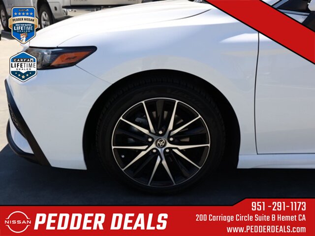 2023 Toyota Camry SE   - Photo 11 - Hemet, CA 92545