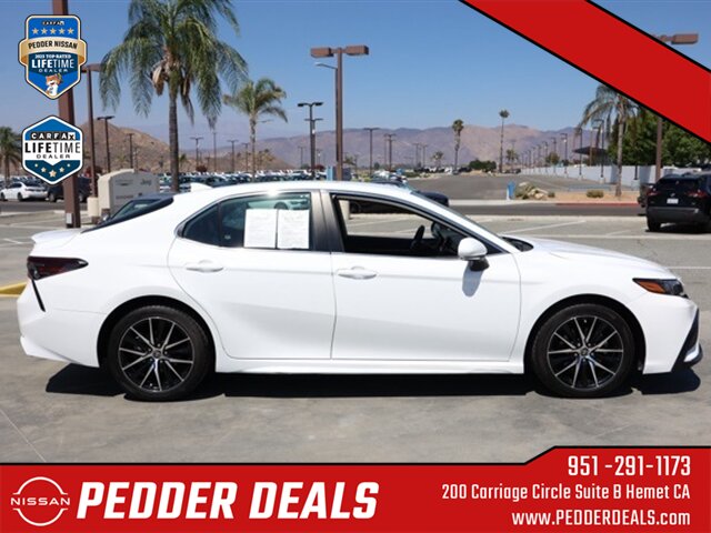 2023 Toyota Camry SE   - Photo 3 - Hemet, CA 92545