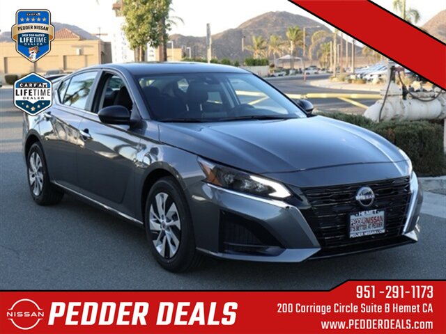 2025 Nissan Altima 2.5 S   - Photo 2 - Hemet, CA 92545