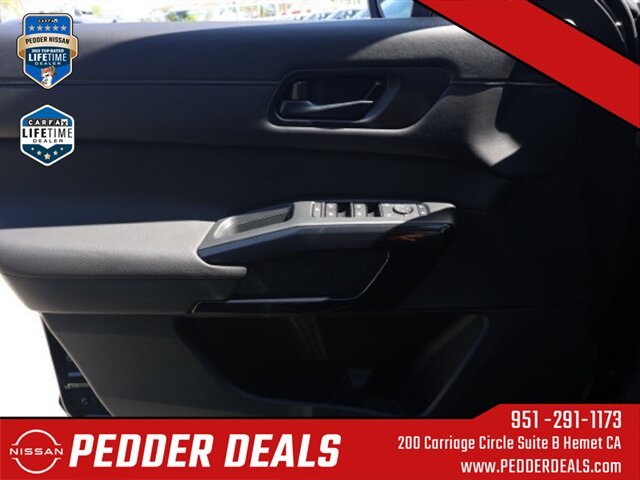 2025 Nissan Pathfinder SV   - Photo 23 - Hemet, CA 92545