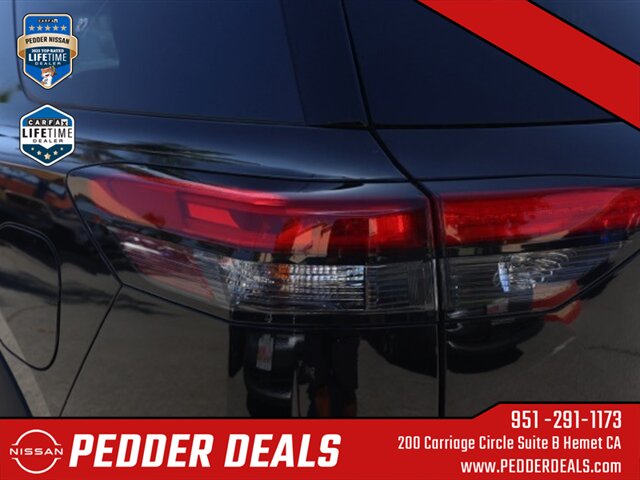 2025 Nissan Pathfinder SV   - Photo 7 - Hemet, CA 92545