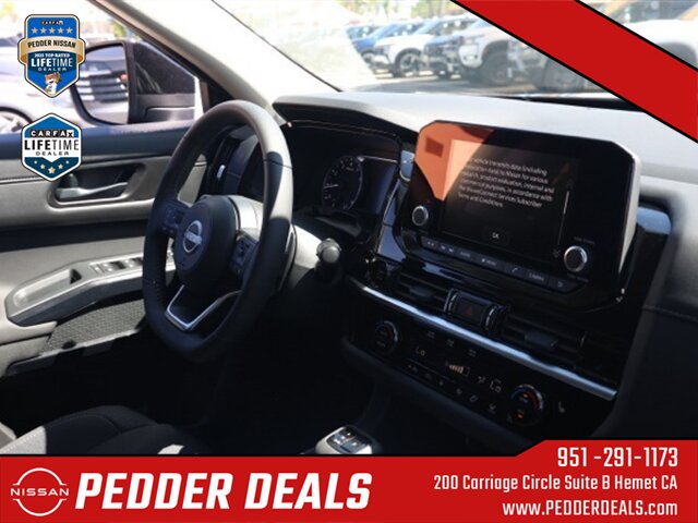 2025 Nissan Pathfinder SV   - Photo 20 - Hemet, CA 92545