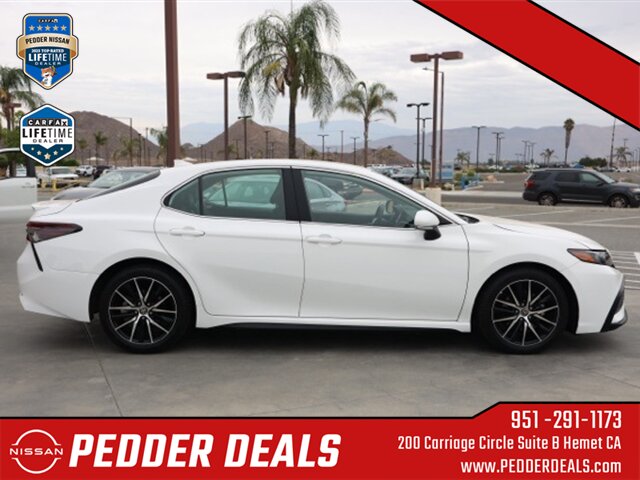 2023 Toyota Camry SE   - Photo 3 - Hemet, CA 92545